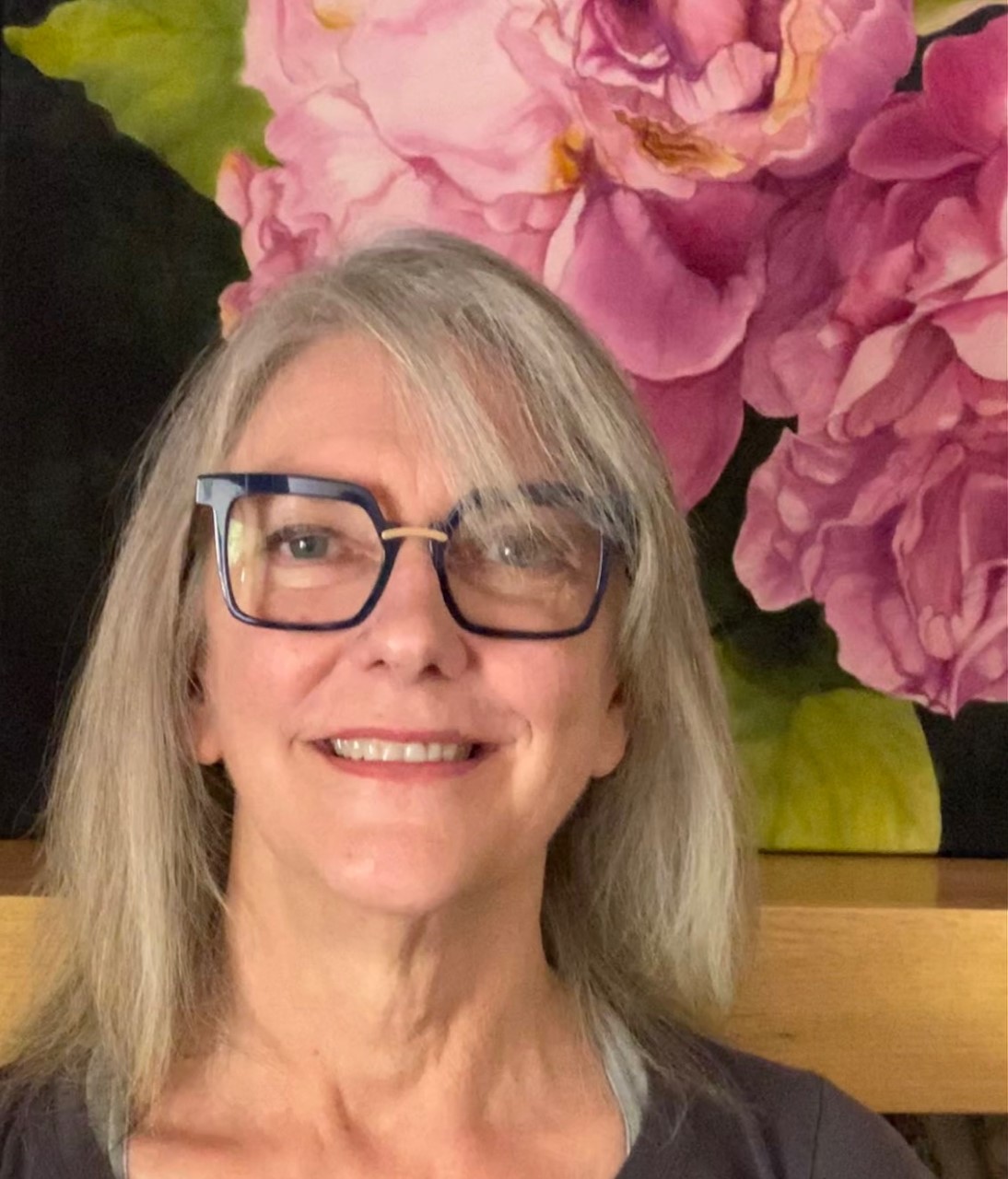 Headshot: Nina Crawford